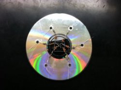 Светильник из CD-дисков