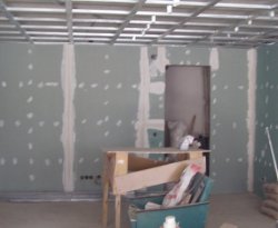 Материалы для отделки стен в гараже